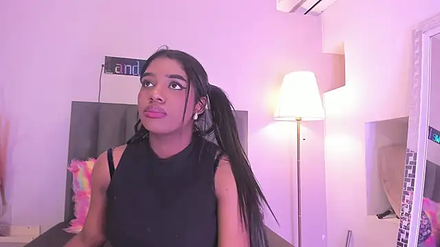 KendraChavez  online show from February 11, 9:03 pm