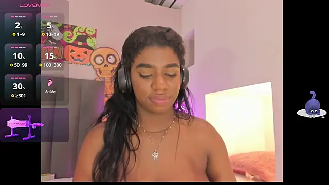 Snapshot of KendraChavez_ chatting on October 27, 10:05 am KendraChavez online show from October 27, 10:05 am