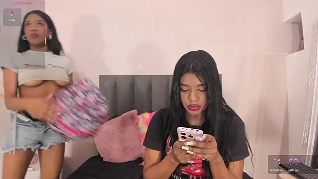 KendraChavez  online show from December 21, 10:21 pm