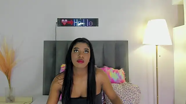 KendraChavez  online show from February 9, 8:29 pm