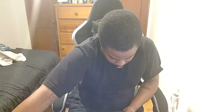 Breadwinnah online show from November 17, 9:02 am