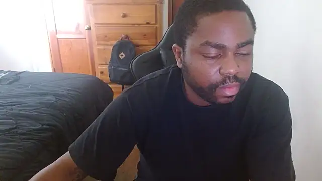 Breadwinnah online show from October 30, 7:33 pm