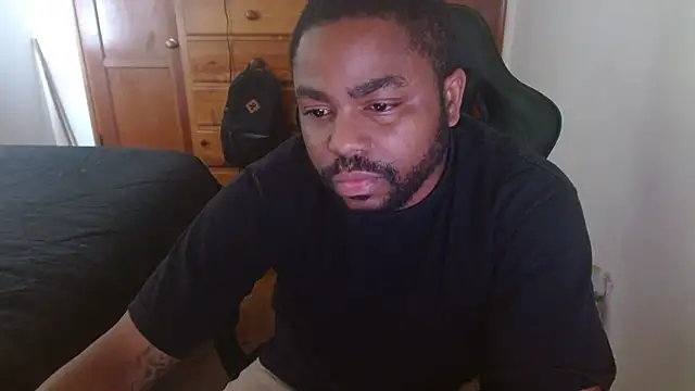 Breadwinnah online show from October 19, 8:00 pm