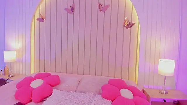 ameliiaa smith online show from October 24, 12:09 am