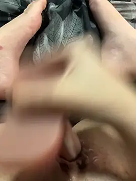 Snapshot of SomeWhatFoxyX chatting on November 7, 7:40 pm SomeWhatFoxyX online show from November 7, 7:40 pm