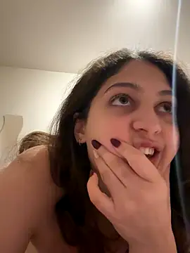 Snapshot of DreamThickCouple chatting on November 26, 10:10 pm DreamThickCouple online show from November 26, 10:10 pm