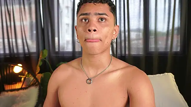 ErosWild  online show from February 3, 7:52 pm