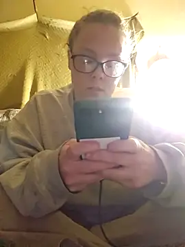 Snapshot of countrymomma chatting on November 13, 2:26 am countrymomma online show from November 13, 2:26 am