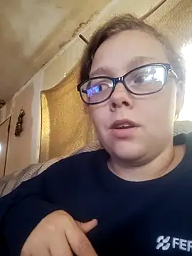 countrymomma online show from September 11, 1:11 pm