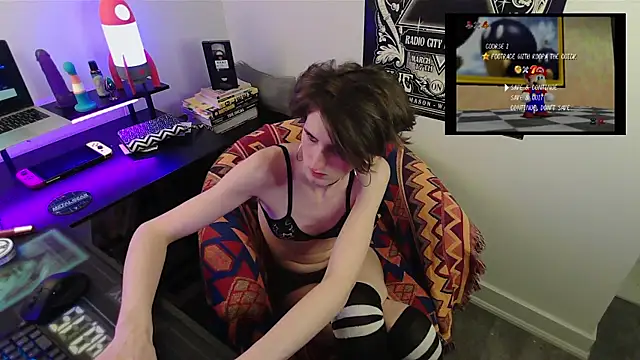 polaris industries online show from December 13, 9:32 pm