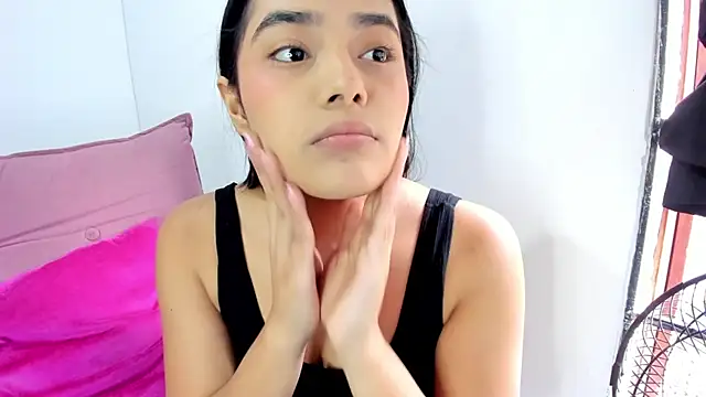 valeria millers online show from October 23, 1:32 pm