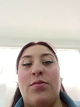 Snapshot of megan_fox5 chatting on November 4, 4:55 pm megan fox5 online show from November 4, 4:55 pm