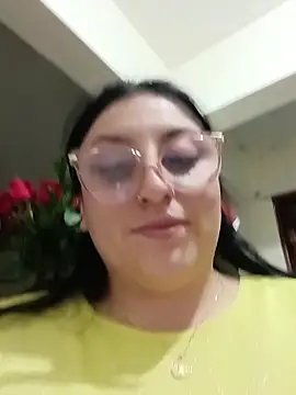 Snapshot of megan_fox5 chatting on December 4, 4:11 am megan fox5 online show from December 4, 4:11 am