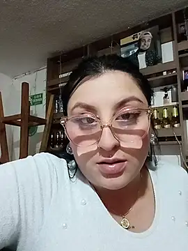 Snapshot of megan_fox5 chatting on December 3, 4:06 pm megan fox5 online show from December 3, 4:06 pm