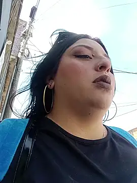 Snapshot of megan_fox5 chatting on November 8, 3:26 pm megan fox5 online show from November 8, 3:26 pm