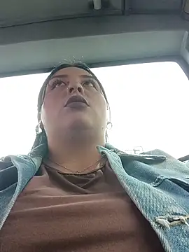 Snapshot of megan_fox5 chatting on December 1, 4:08 pm megan fox5 online show from December 1, 4:08 pm