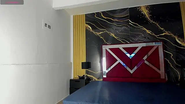 VioletRose as online show from January 6, 8:02 pm