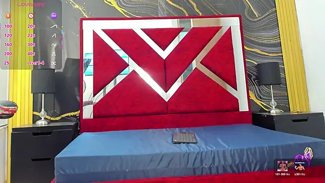 VioletRose as online show from April 17, 2:25 am