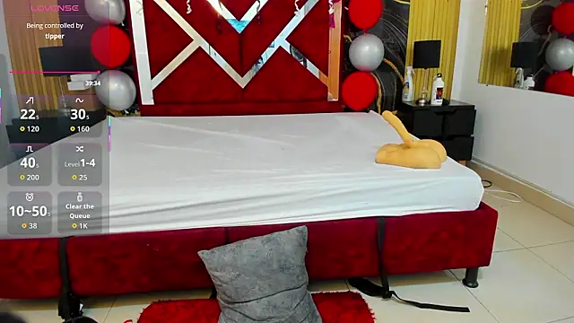 VioletRose as online show from March 3, 8:38 pm