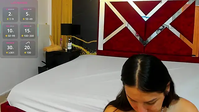 VioletRose as online show from February 25, 7:58 pm