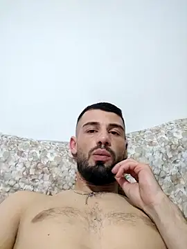 Gold7leonnnn online show from February 24, 8:42 pm