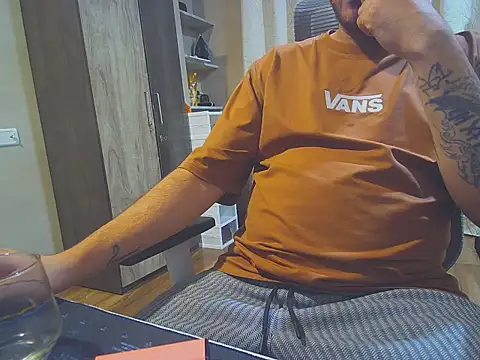 abcillian online show from November 13, 8:13 pm