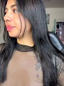 charlotte queen1320 online show from April 17, 4:15 am