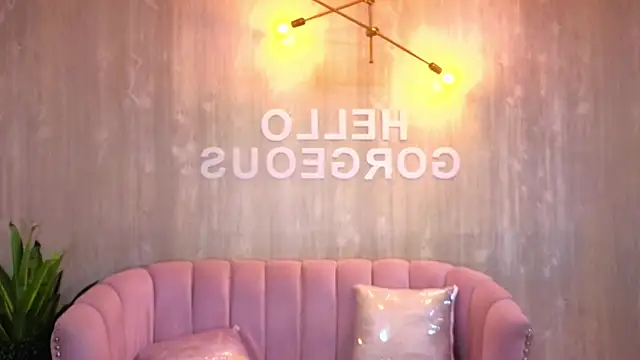 Abril Velvet a  online show from November 8, 1:42 am