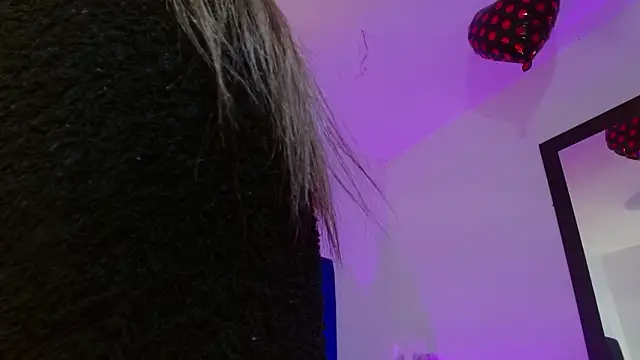 Annie switt online show from March 9, 4:49 am