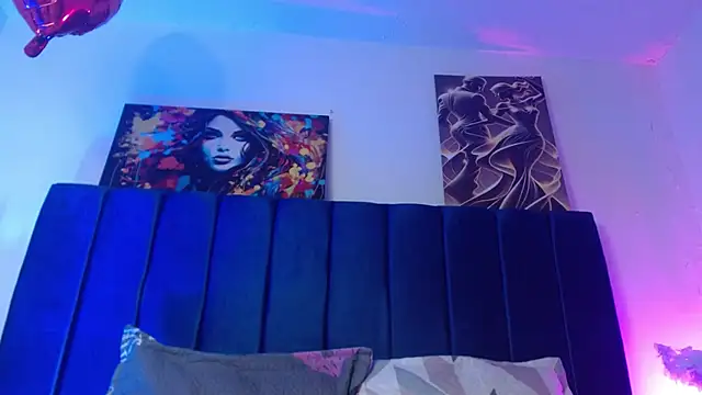 Annie switt online show from March 13, 4:17 am