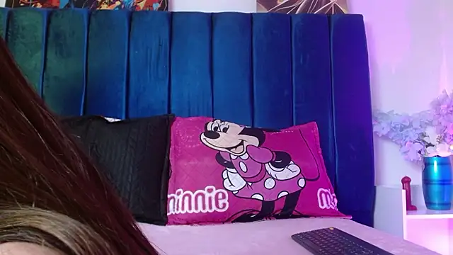 Annie switt online show from March 7, 4:41 am