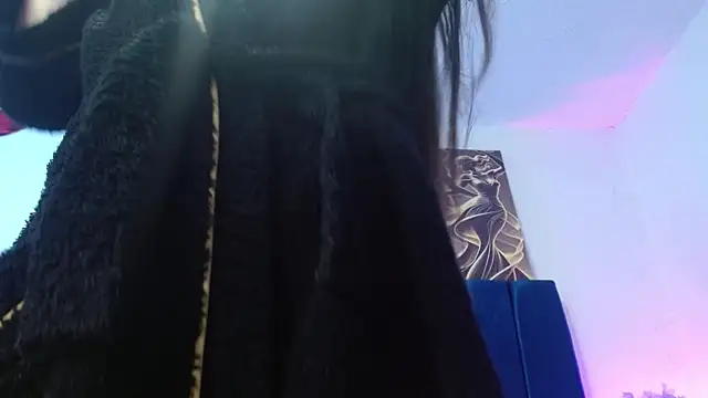 Annie switt online show from March 20, 4:35 am