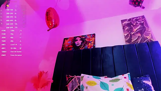 Annie switt online show from November 12, 4:38 am