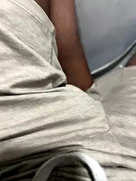 Snapshot of Jeewapatel chatting on December 18, 7:50 pm Jeewapatel online show from December 18, 7:50 pm