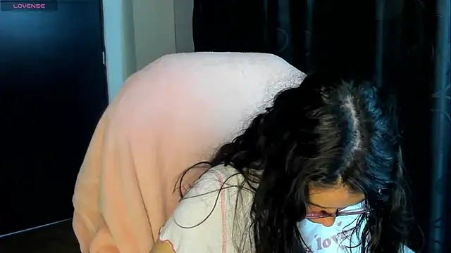 Snapshot of Samantha_blow chatting on October 19, 4:04 am Samantha blow online show from October 19, 4:04 am