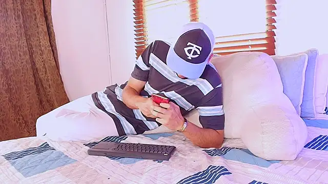 Snapshot of Deivy_gram chatting on July 12, 11:33 am Deivy gram online show from July 12, 11:33 am