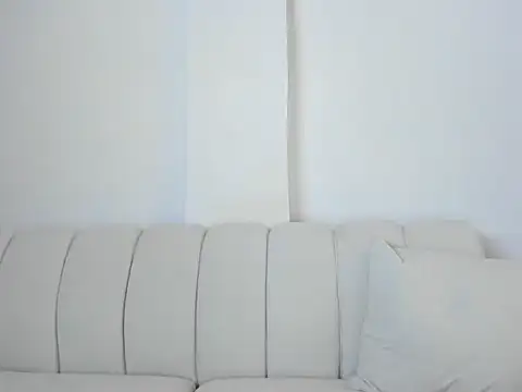 Snapshot of reginageorge1 chatting on December 13, 10:27 pm reginageorge1 online show from December 13, 10:27 pm