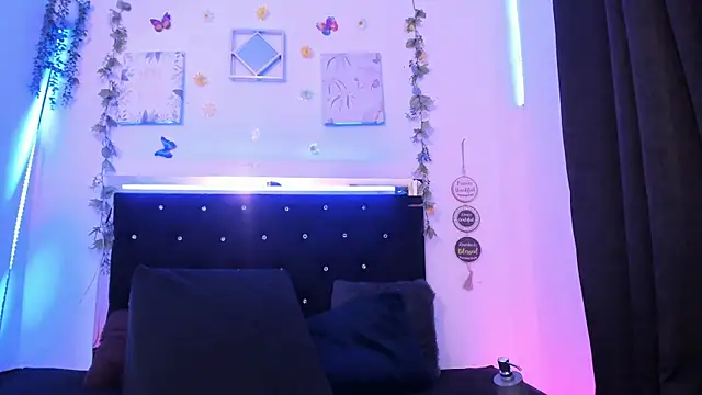 AkariRosetti online show from September 18, 3:04 pm