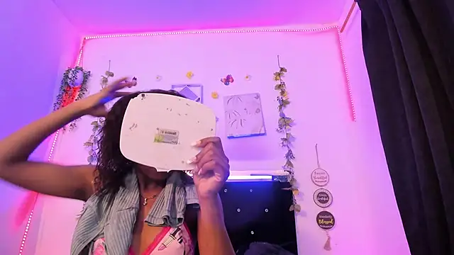 AkariRosetti online show from September 22, 12:33 pm