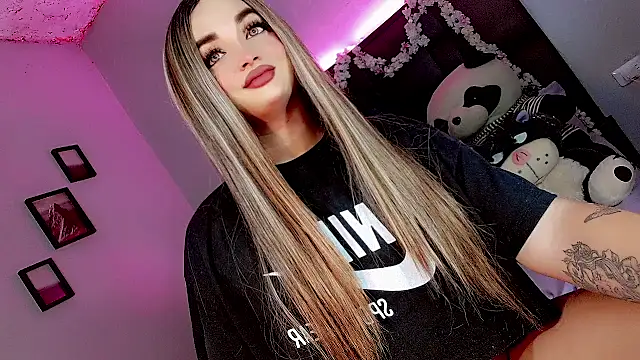 Snapshot of kattie_Sweet_ chatting on October 10, 6:36 am kattie Sweet online show from October 10, 6:36 am