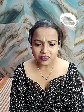 hornypiu697 online show from April 15, 4:18 am