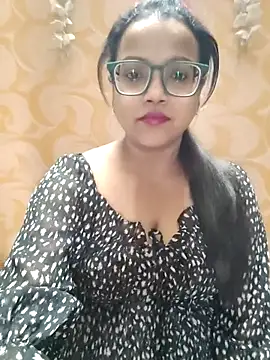 hornypiu697 online show from May 12, 4:31 am