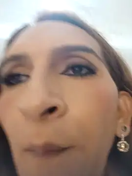 alanastones-19 online show from April 6, 1:01 am