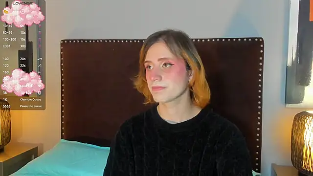 seraphine star online show from February 22, 12:02 am