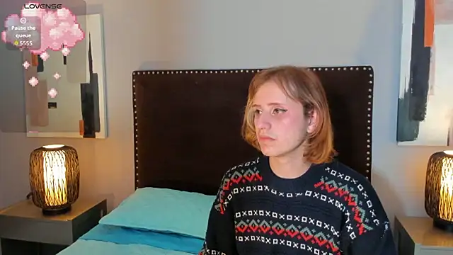 seraphine star online show from April 9, 7:14 am