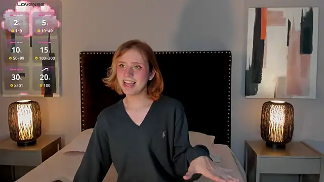 seraphine star online show from April 12, 9:51 pm