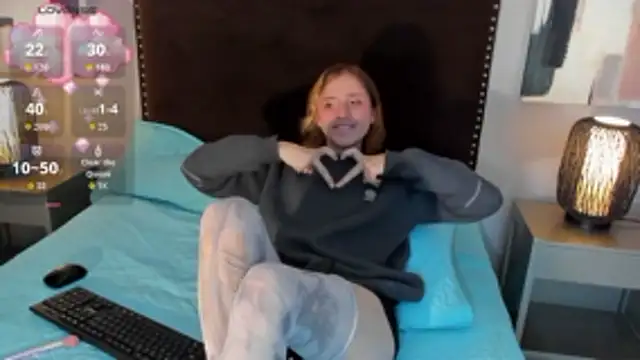 seraphine star online show from April 5, 8:59 pm