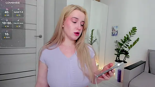 acidjuice0 online show from November 11, 4:13 pm