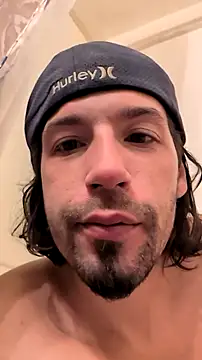 Snapshot of MoneyMonty711 chatting on October 28, 4:24 am MoneyMonty711 online show from October 28, 4:24 am