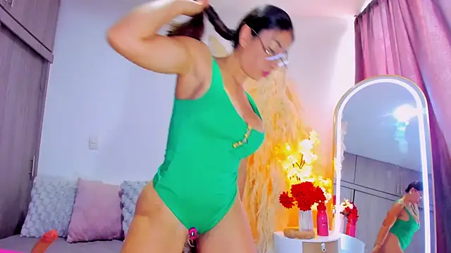 briana preston online show from March 25, 4:28 pm